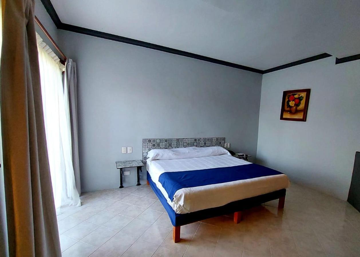 Gran Hotel Hacienda De La Noria Aguascalientes Kültér fotó A bedroom at the hotel