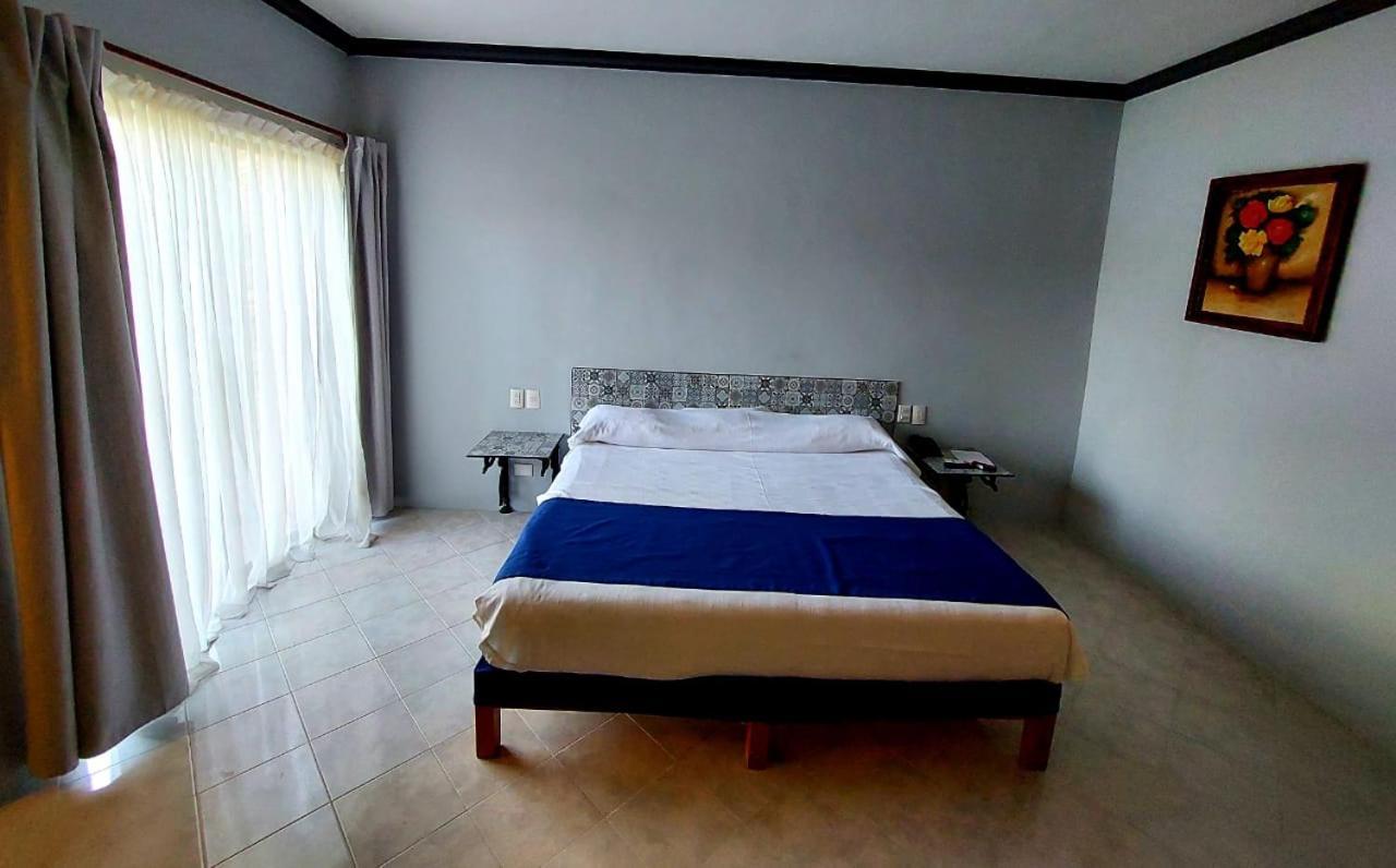 Gran Hotel Hacienda De La Noria Aguascalientes Kültér fotó A bedroom at the hotel