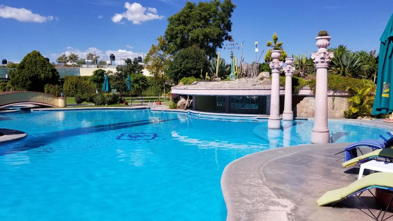 Gran Hotel Hacienda De La Noria Aguascalientes Kültér fotó The swimming pool at the hotel